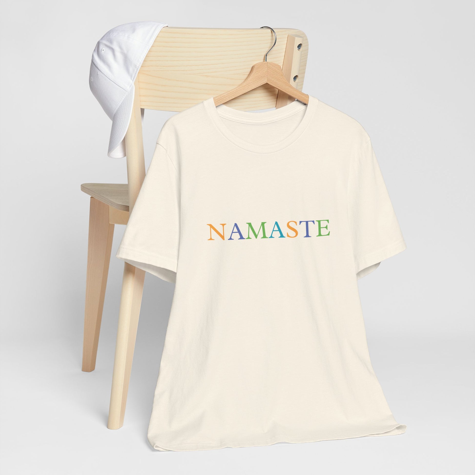 Tramunquiero NAMASTE Unisex T-Shirt mit Rundhalsausschnitt